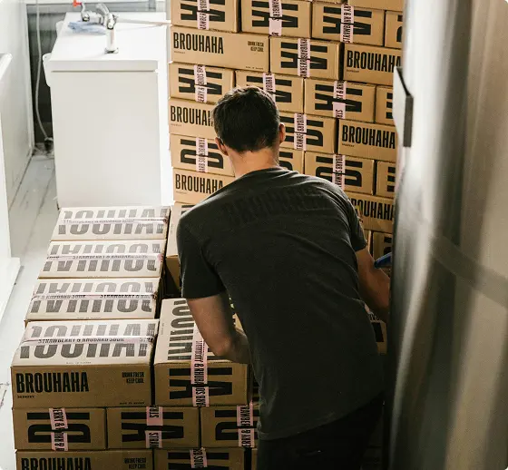 Box de stockage sécurisé pour la marchandise des professionnels